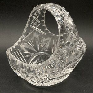 Vintage Clear Leaded Crystal Cut Glass Basket Decorative Candy Dish Trinket Bowl